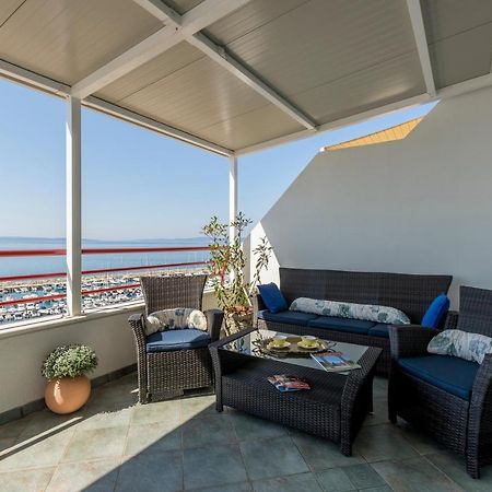 Seaside Penthouse With Hot Tub Sky Living Apartment Сплит Екстериор снимка