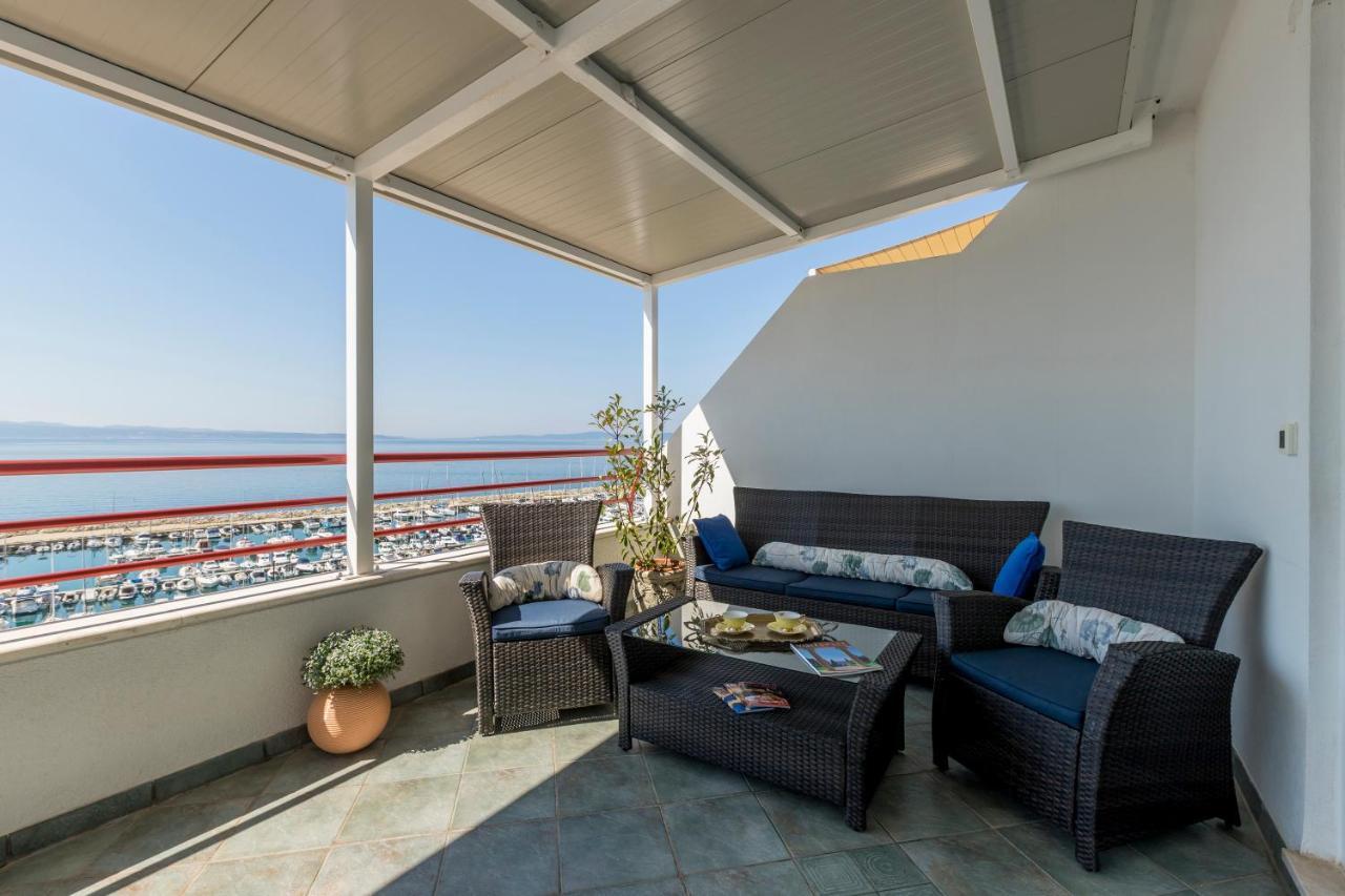 Seaside Penthouse With Hot Tub Sky Living Apartment Сплит Екстериор снимка