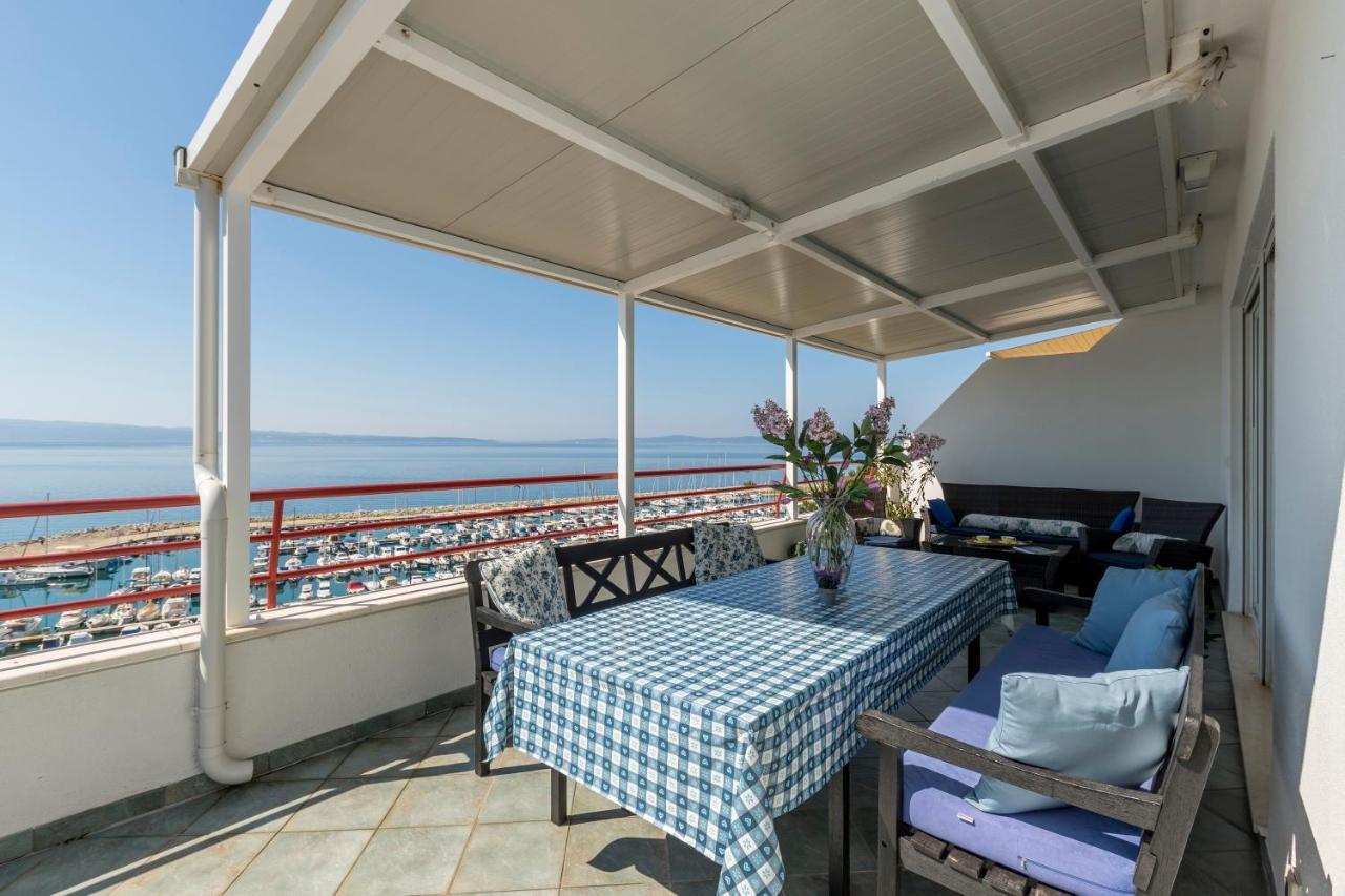 Seaside Penthouse With Hot Tub Sky Living Apartment Сплит Екстериор снимка